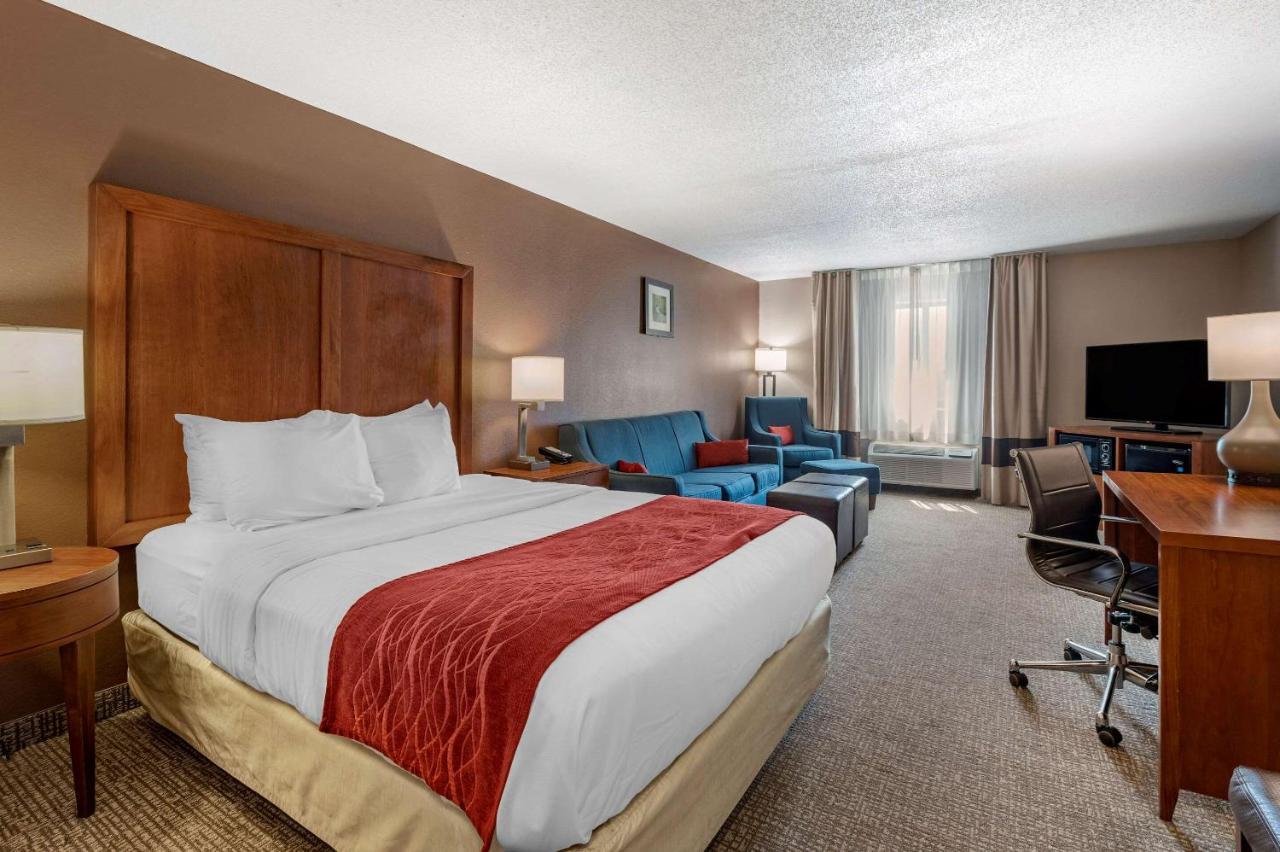 Comfort Inn & Suites Lawrenceburg Buitenkant foto