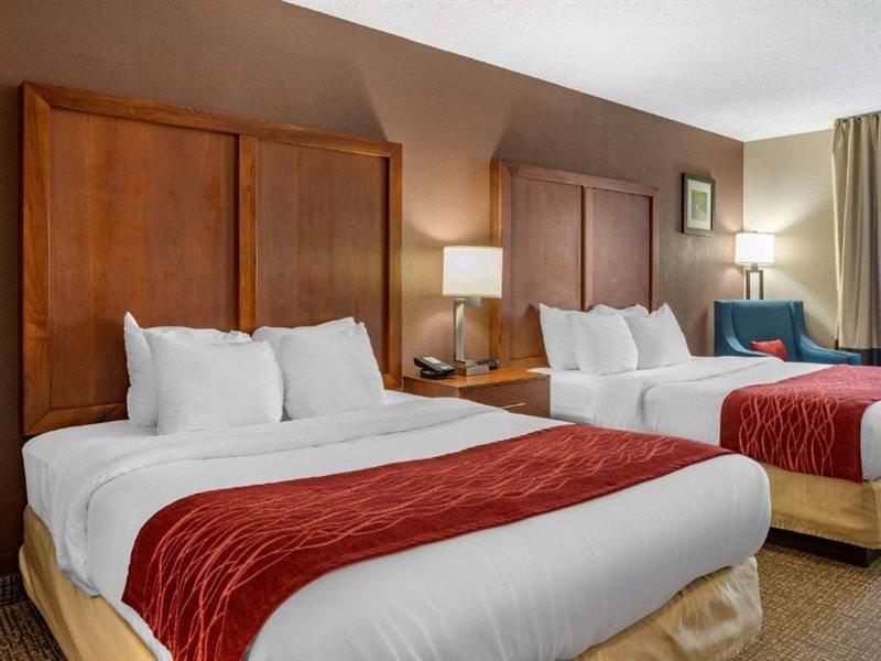 Comfort Inn & Suites Lawrenceburg Buitenkant foto
