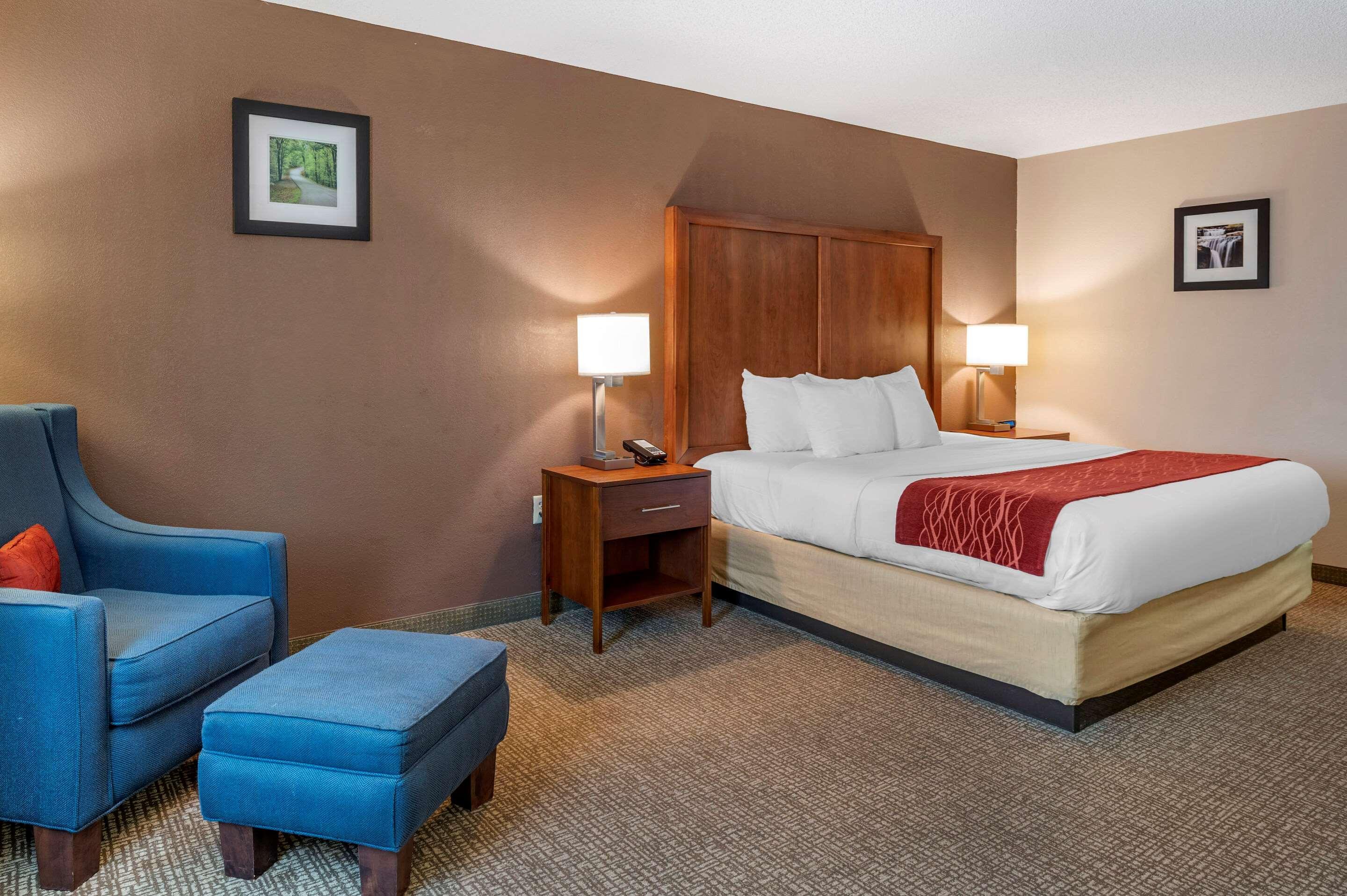 Comfort Inn & Suites Lawrenceburg Buitenkant foto