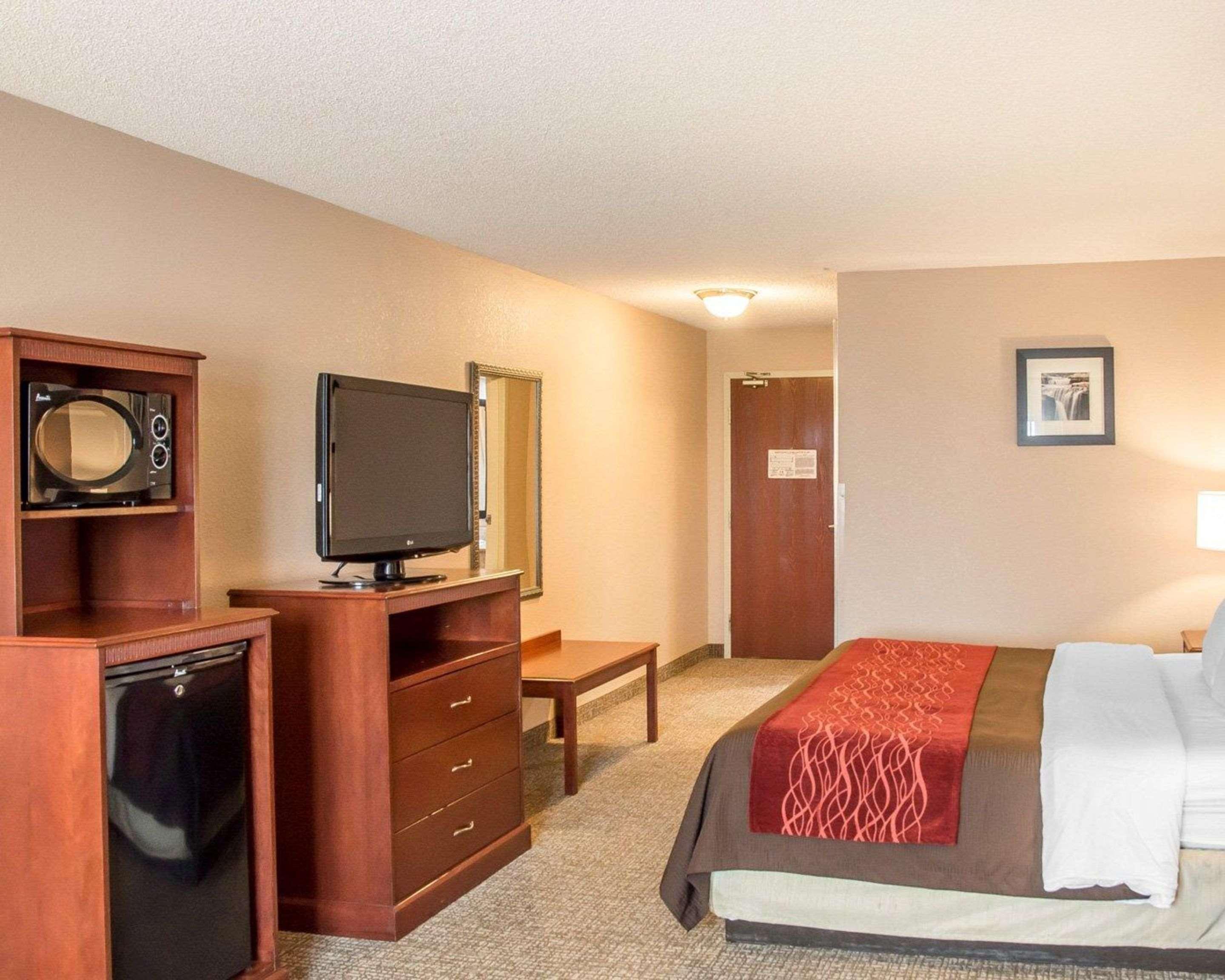 Comfort Inn & Suites Lawrenceburg Buitenkant foto