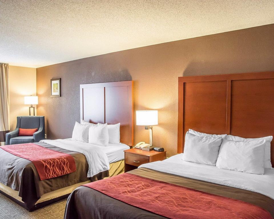 Comfort Inn & Suites Lawrenceburg Buitenkant foto