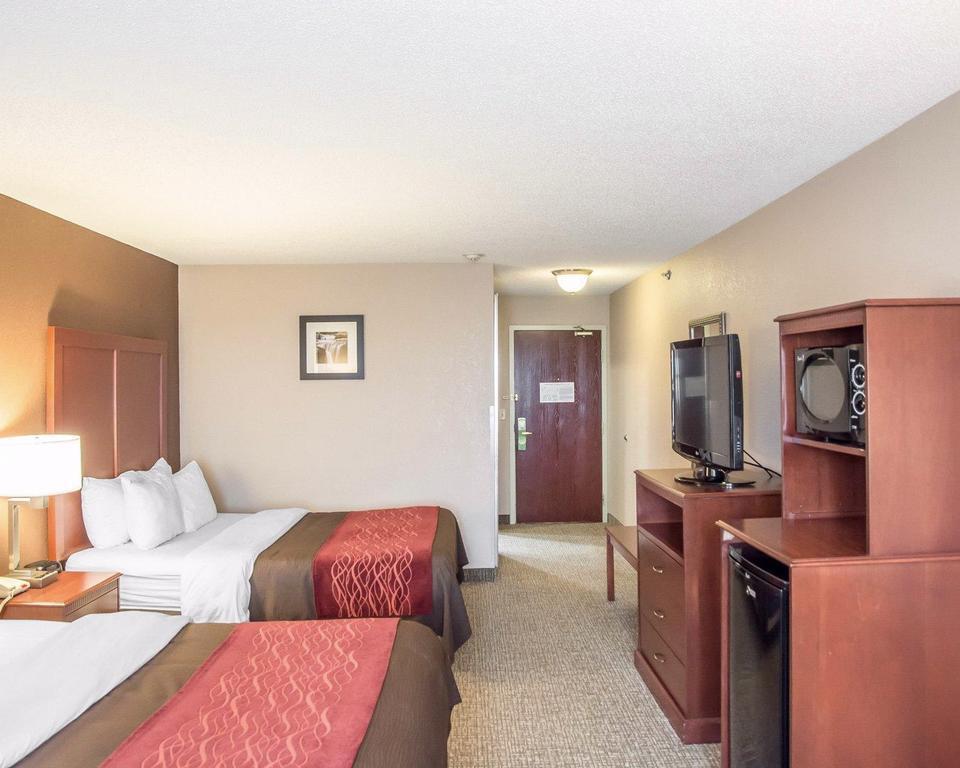 Comfort Inn & Suites Lawrenceburg Buitenkant foto