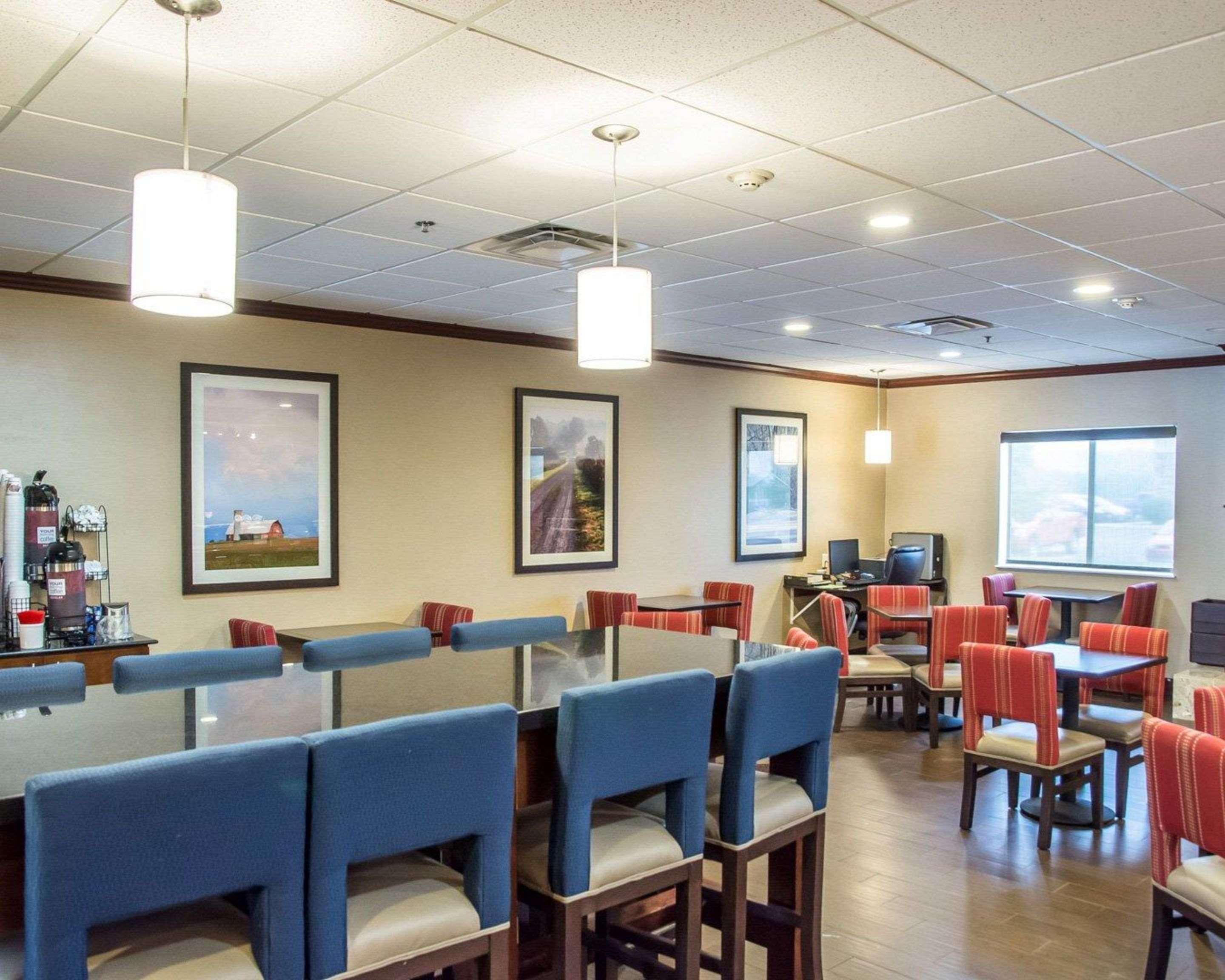 Comfort Inn & Suites Lawrenceburg Buitenkant foto